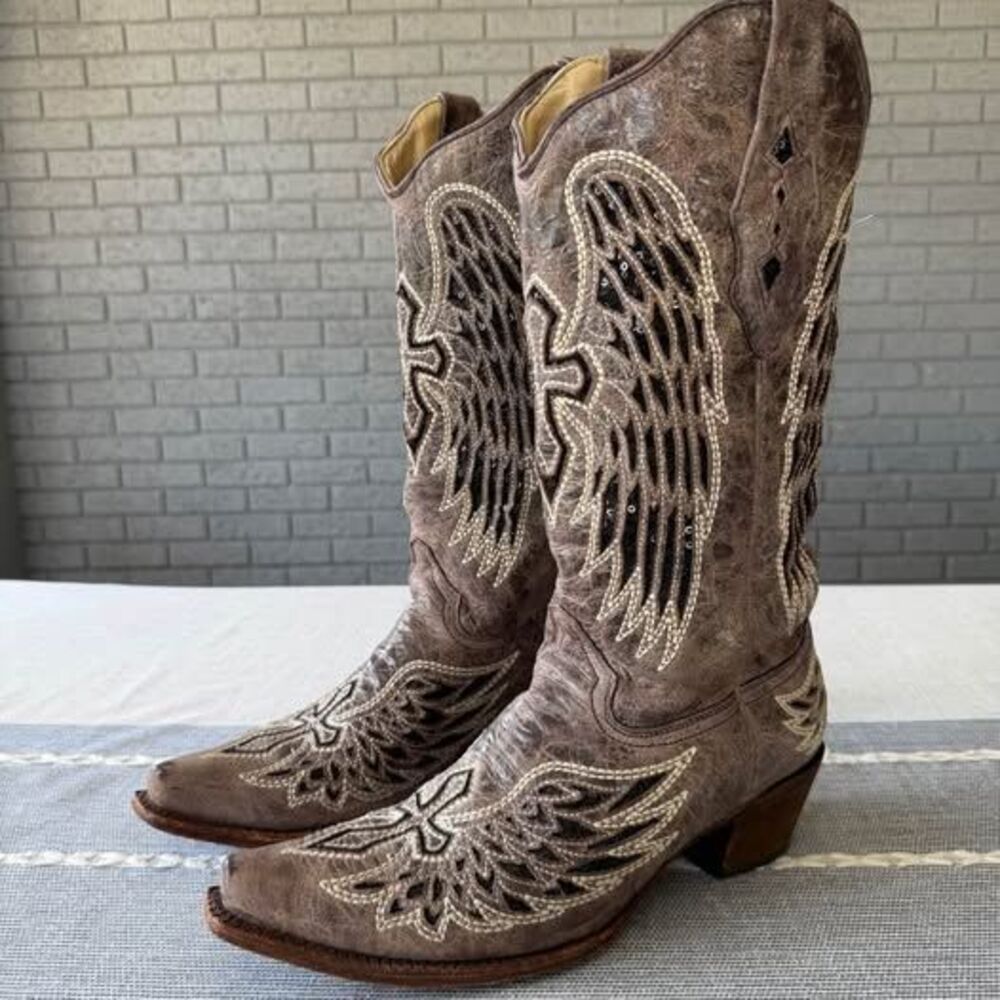 Corral Distressed Black Sequin Cross & Wing Inlay Cowgirl Boots Snip Toe Size 10